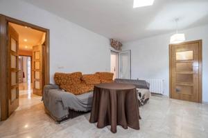 Piso en venta en Las Gabias, Centro photo 0