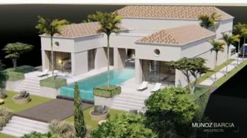 Terreno en venta en Alhaurín el Grande, CENTRO photo 0