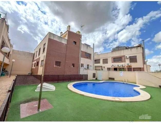 Bungalow en venta en San Isidro, Calle Ayuntamientos Democráticos, 03349 photo 0