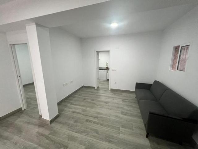 Planta baja en venta en Ubrique, Centro photo 0