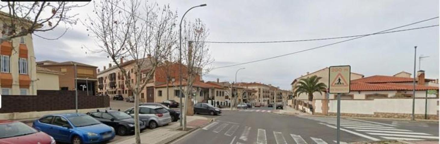 Piso en venta en Bargas, Castilla la mancha photo 0