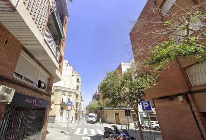 Piso en venta en L'Hospitalet de Llobregat, Collblanc photo 0