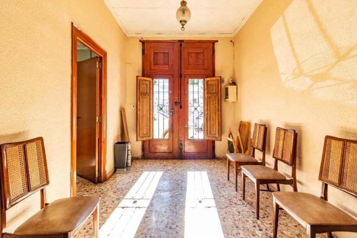 Casa en venta en Carlet, Centro photo 0