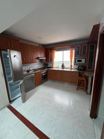 Casa en venta en Baena, Casco antiguo 13 photo 0