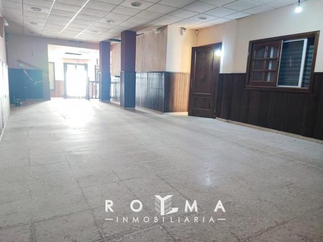 Local comercial en venta en Dos Hermanas, Centro - Doña Mercedes photo 0