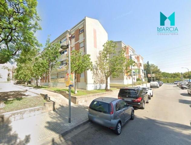 Piso en venta en Sant Boi de Llobregat, Centre photo 0