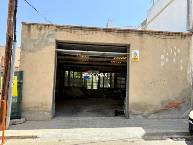Local comercial en venta en Sant Pere de Ribes, Mas dEn Serra-Els Cards photo 0