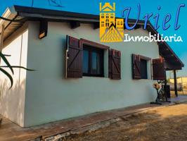 Chalet en venta en Carmona, Urbanizacion La Torrecilla photo 0