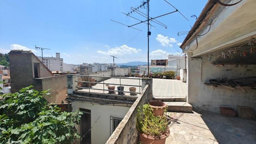 Casa en venta en Buñol, Buñol photo 0