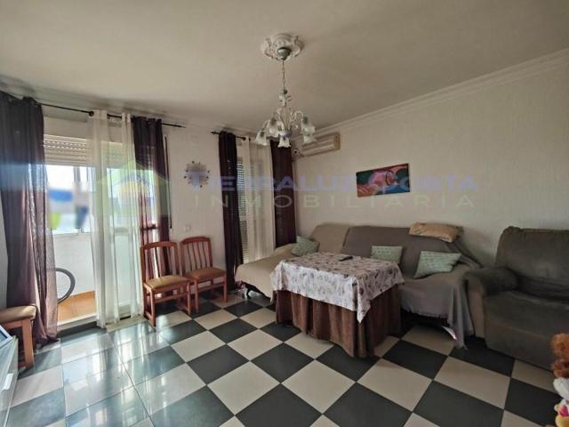 Piso en venta en Lepe photo 0