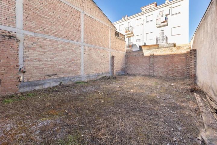 Terreno en venta en Armilla, Armilla photo 0