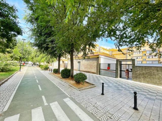 Piso en venta en Andújar photo 0