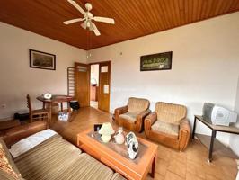 Casa en venta en Barbadás, Toen photo 0