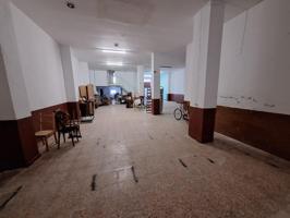 Local comercial en venta en Alzira photo 0