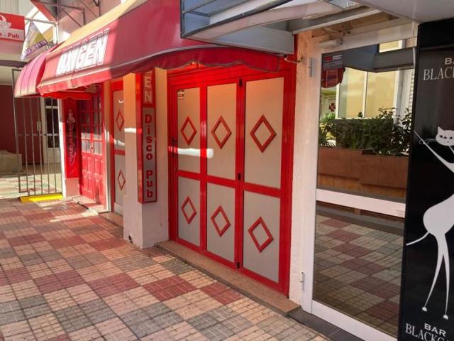 Local comercial en venta en Puerto de la Cruz, Avenida Venezuela, 38400 photo 0