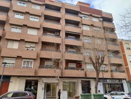 Piso en venta en Almansa, Centro photo 0
