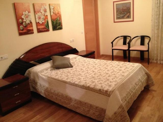 Piso en venta en Valencia de Don Juan, Centro photo 0