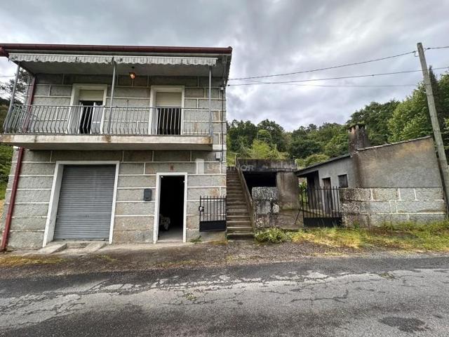 Casa en venta en Barbadás, Barbadás photo 0