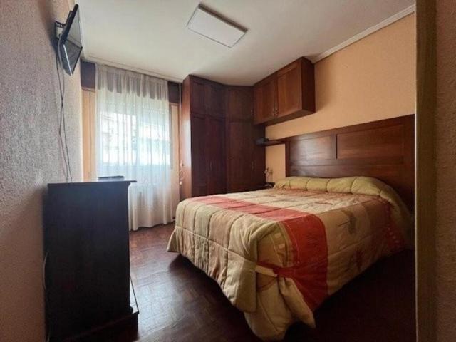 Piso en venta en León photo 0