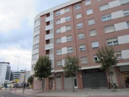 Local comercial en venta en Logroño, Piqueras photo 0