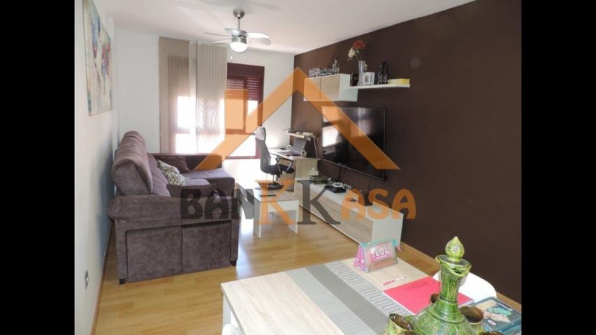 Piso en venta en El Ejido, Ejido sur photo 0