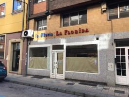 Local comercial en venta en Ponferrada, Centro photo 0