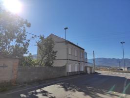 Casa con terreno en venta en Ponferrada, Cuatrovientos photo 0