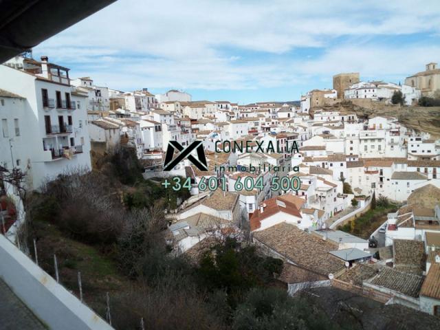 Casa en venta en Setenil de las Bodegas, Setenil photo 0