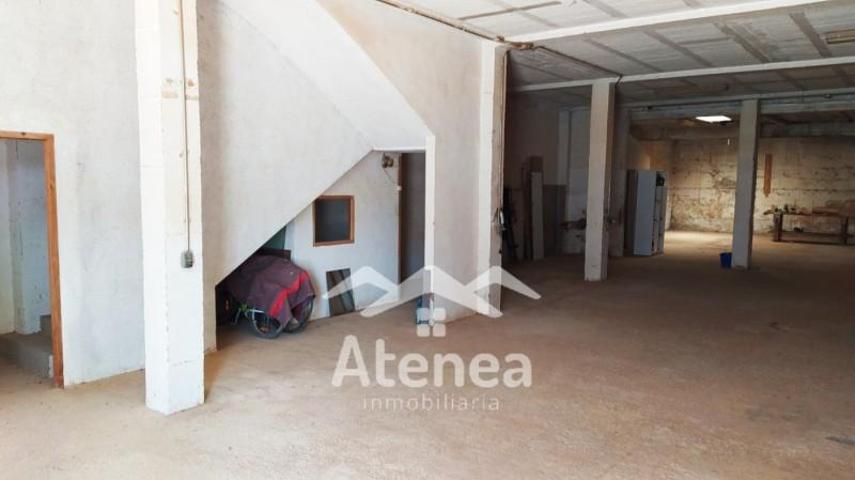 Nave industrial en venta en La Roda, Roda (La) photo 0