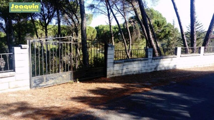 Terreno en venta en Córdoba, Crta. de Trassierra photo 0