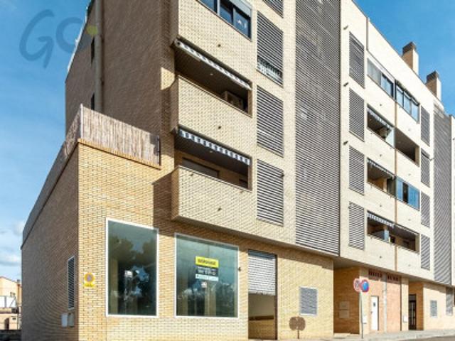 Local comercial en venta en Zaragoza photo 0