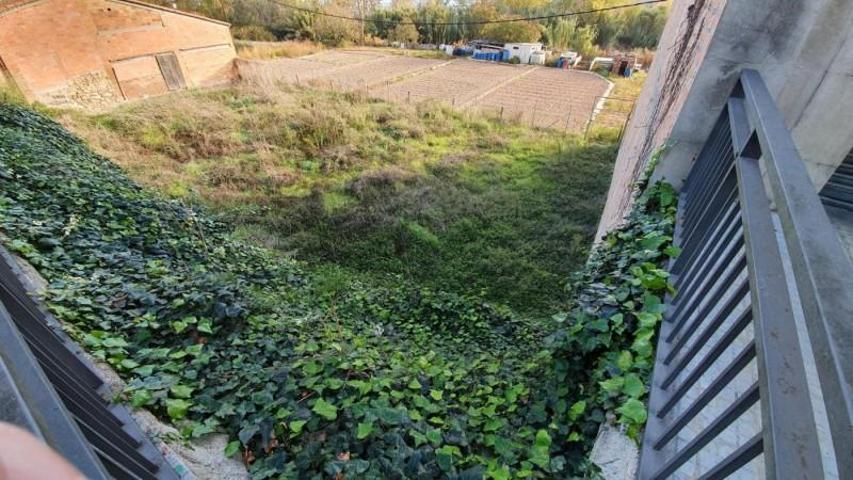 Terreno en venta en Carme, La Pobla de Claramunt photo 0