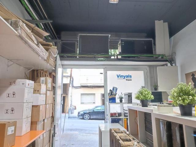 Nave industrial en venta en Mataró, Mataró photo 0