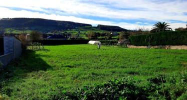 Terreno en venta en Arnuero, Castillo photo 0