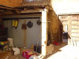 Local comercial en venta en Villarreal, Vila-real photo 0