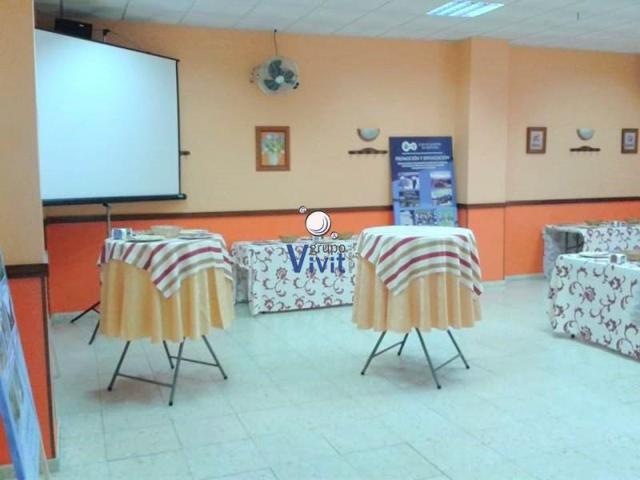 Local comercial en venta en Alcalá de Guadaira, Zona Santa Lucia photo 0