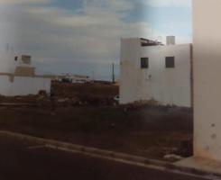 Terreno en venta en Arrecife photo 0