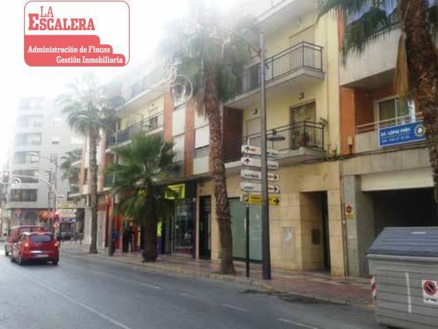 Local comercial en venta en San Vicente del Raspeig, AV ANCHA DE CASTELAR photo 0