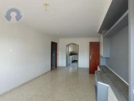 Piso en venta en La Rinconada photo 0