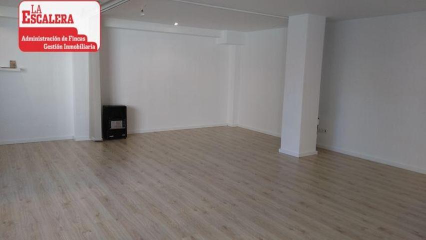 Local comercial en venta en Ibi, Centro photo 0