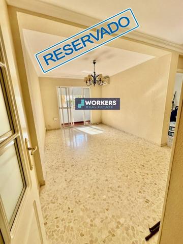 Piso en venta en Dos Hermanas, Doctor Fleming photo 0