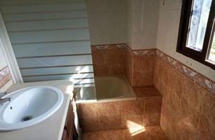 Chalet en venta en Lora del Río, POLIG POLÍGONO 2 PARCELA 216 (PARTE SUR OESTE) photo 0