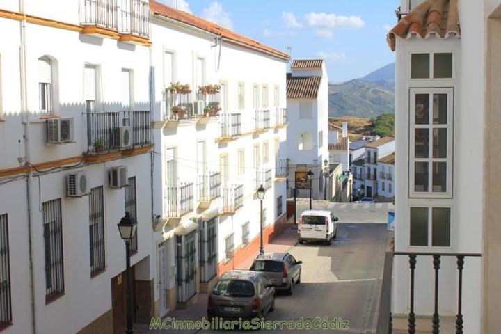 Piso en venta en Olvera, Centro photo 0