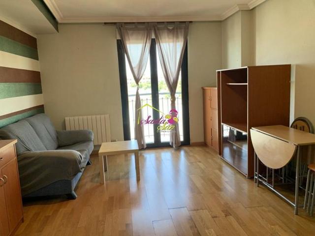 Apartamento en venta en Salamanca, Caprabo photo 0