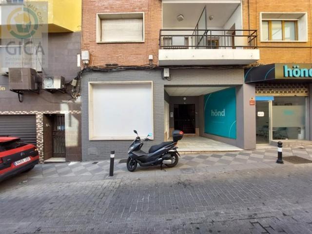 Local comercial en venta en Algeciras, Centro photo 0