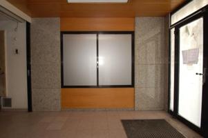 Local comercial en venta en Igualada, Barri de Montserrat photo 0