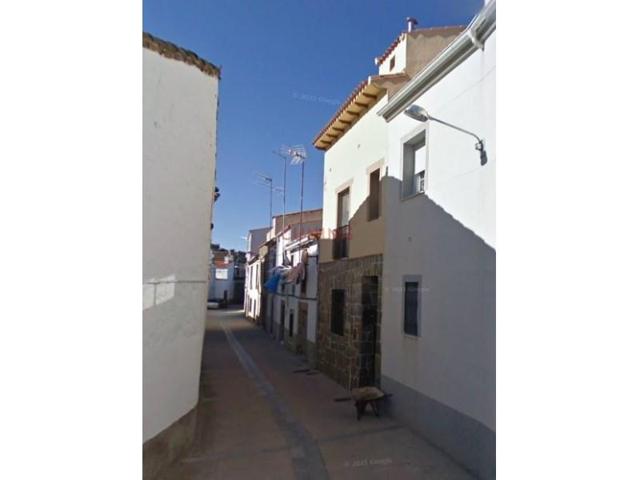 Casa en venta en Brozas photo 0