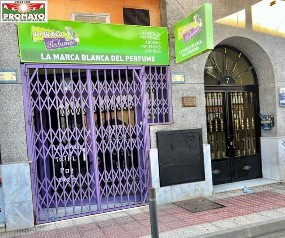 Local comercial en venta en Collado Villalba, Villalba estación photo 0