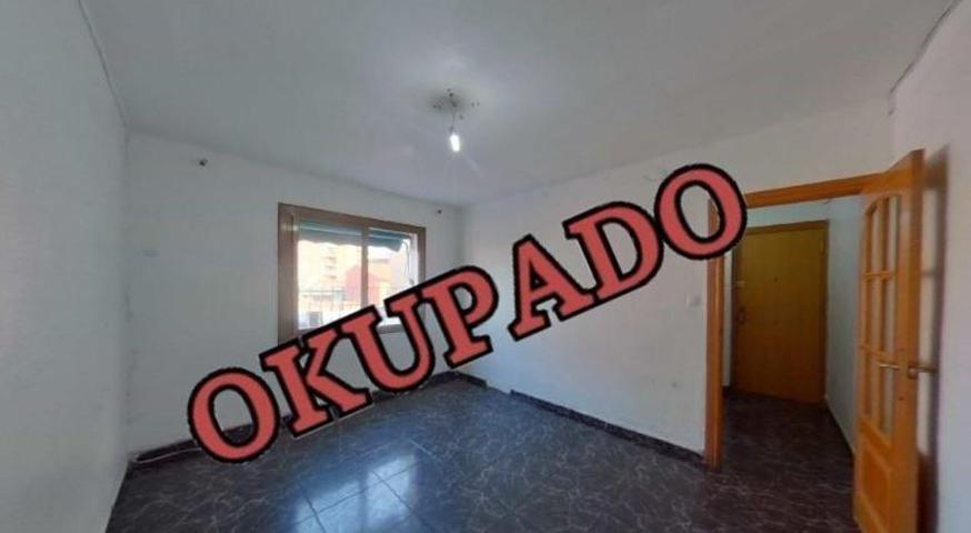 Piso en venta en Rubí, Mercat photo 0