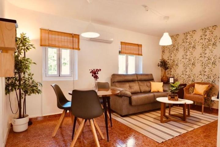 Piso en venta en Granada, Zaidin photo 0